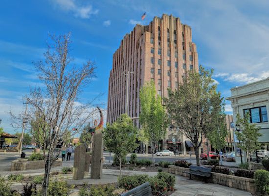 washington/the-yakima-valley/landmark/a-e-larson-building
