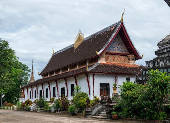 laos/luang-prabang-province/landmark/wat-that-luang