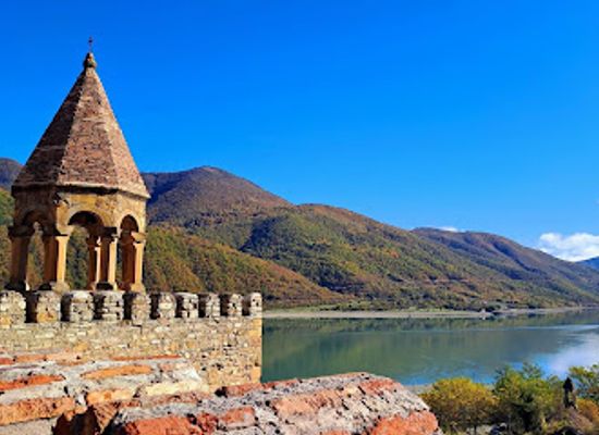 georgia/khevi/landmark/ananuri-fortress-complex