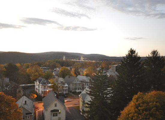 new-york/poughkeepsie/landmark/the-pines-at-poughkeepsie-center-for-nursing-and-rehabilitation