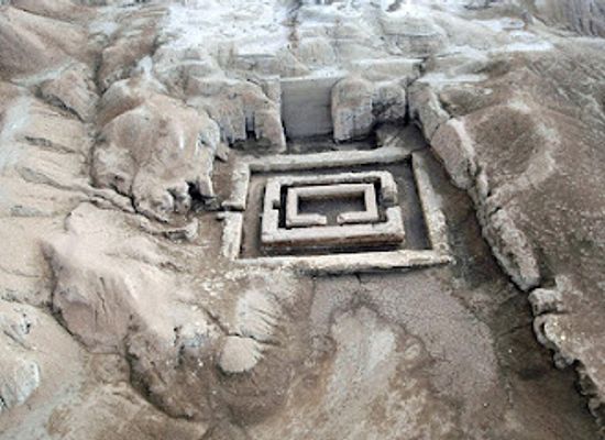 iraq/dhi-qar/landmark/uruk