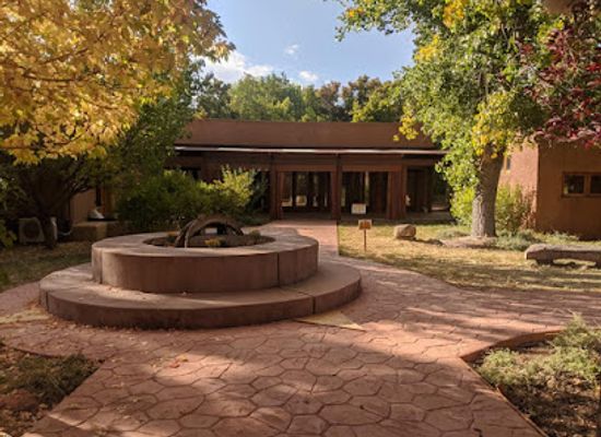 new-mexico/enchanted-circle/landmark/los-luceros-historic-site