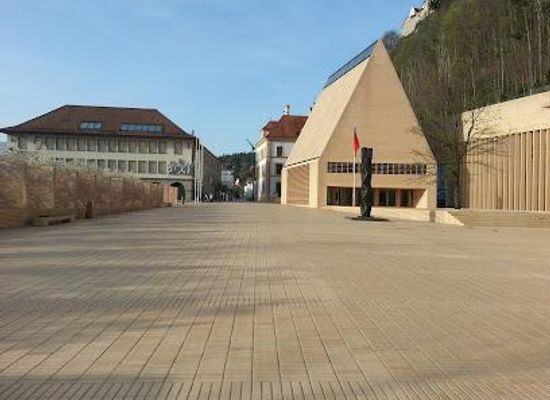 liechtenstein/gamprin/landmark/peter-kaiser-platz