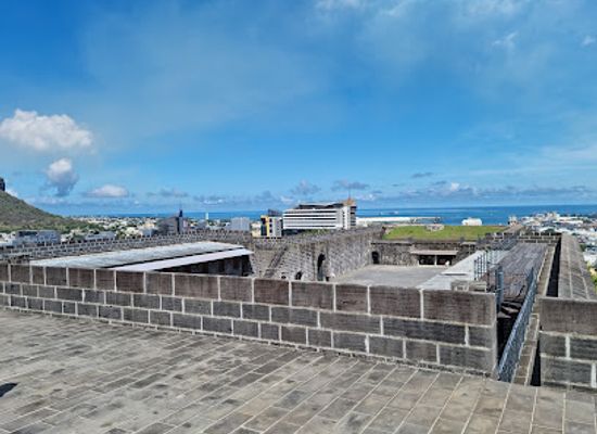 mauritius/grand-port/landmark/citadelle-fort-adelaide