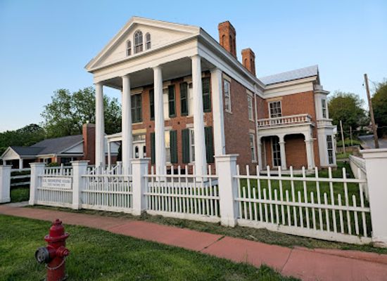illinois/grand-prairie/landmark/washburne-house-state-historic-site