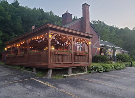vermont/brattleboro/landmark/the-new-england-house