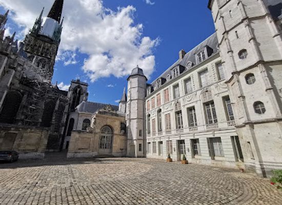 france/rouen/quartier-saint-patrice/landmark/archiepiscopal-palace-rouen