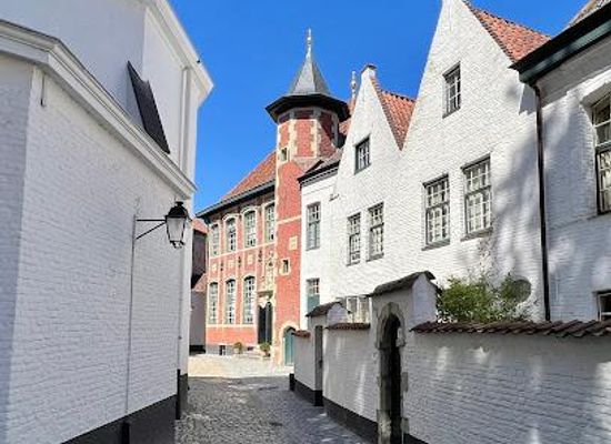 belgium/tournai/landmark/beguinage-of-courtrai