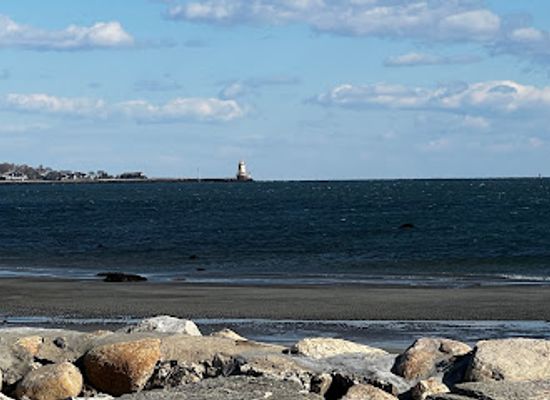 connecticut/greenwich-point-park/landmark/the-bruce-museum-seaside-center
