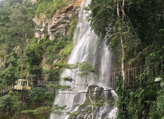 ghana/wli-waterfalls/landmark/ote-waterfall