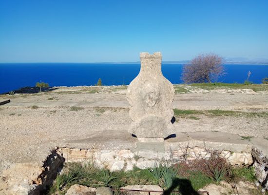 cyprus/morphou-bay/landmark/vouni-palace