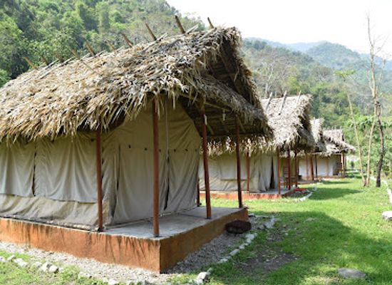 bhutan/zhemgang-district/landmark/river-guides-of-panbang