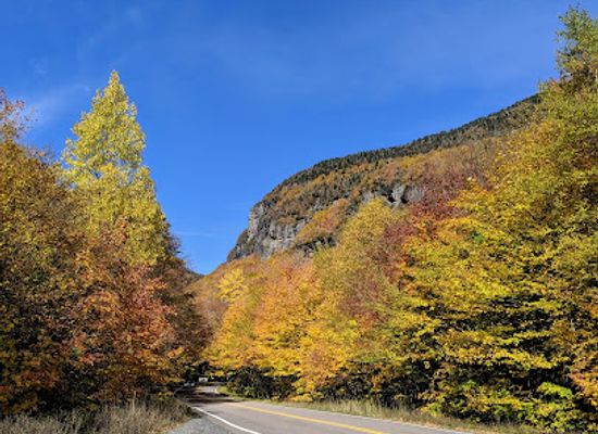 vermont/green-mountains/landmark/smugglers-notch