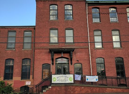 rhode-island/pawtucket/landmark/hope-artiste-village
