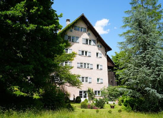 switzerland/glarus/landmark/historisches-erlebnishotel-landvogthaus