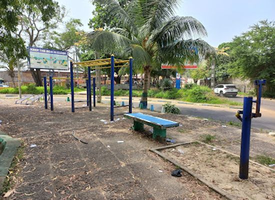 sierra-leone/western-area-urban-district/landmark/lumley-beach-round-about