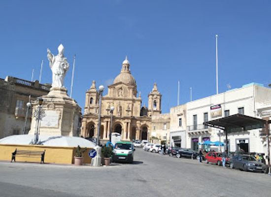 malta/western-region/landmark/statue-of-saint-paul