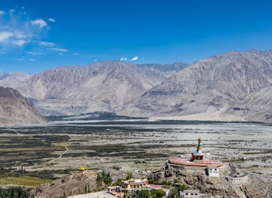 pakistan/ladakh/landmark/diskit-gompa