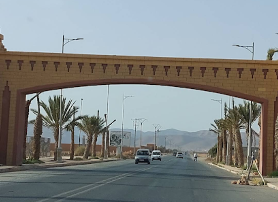 morocco/sahara-desert/landmark/bab-al-sahara