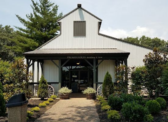 kentucky/bardstown/landmark/preservation-distillery-farm