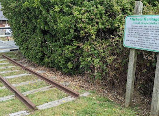 isle-of-man/kirk-michael/landmark/historical-kirk-michael-railway-station-plaque