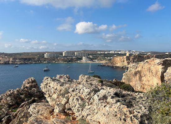 malta/ghajn-tuffieha-bay/landmark/view-point