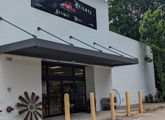 mississippi/tupelo/landmark/presley-heights-antique-mall