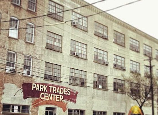 michigan/kalamazoo/landmark/park-trades-center