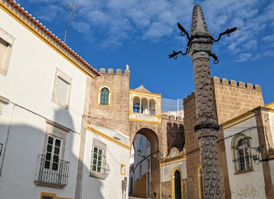 spain/extremadura/landmark/pelourinho-de-elvas