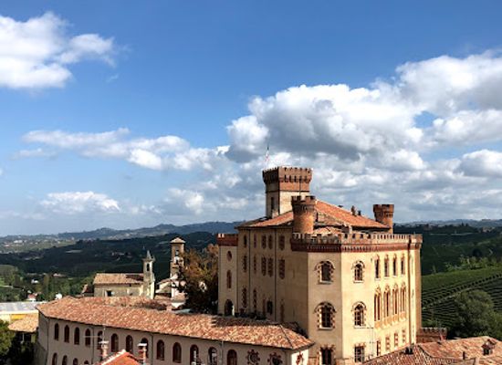 italy/roero/landmark/wimu-museo-del-vino