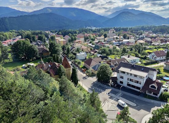 slovakia/liptov/landmark/castle-and-manor-in-liptovsky-hradok