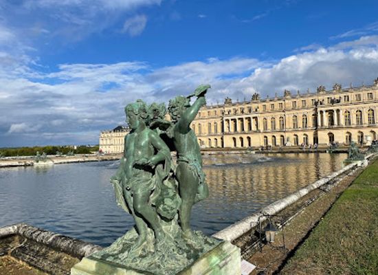france/versailles/landmark/latona-stairs