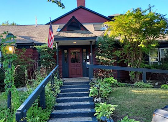 maine/ogunquit/landmark/jonathan-s-restaurant-concerts-special-events