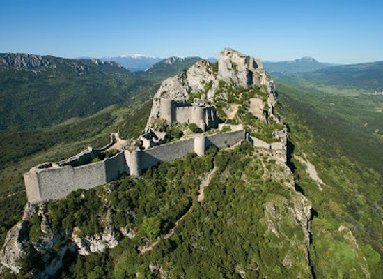 france/languedoc/landmark/chateau-de-peyrepertuse