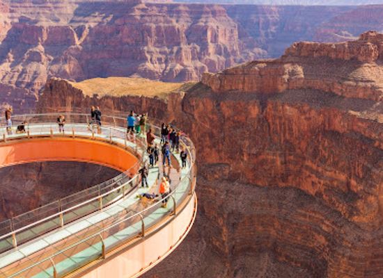 arizona/grand-canyon-national-park/landmark/grand-canyon-west-skywalk