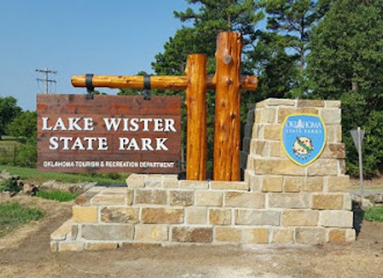 oklahoma/kiamichi-country/landmark/lake-wister-state-park