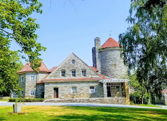 rhode-island/east-bay/landmark/colt-state-park