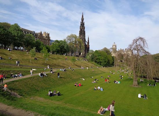 united-kingdom/edinburgh/attraction/east-princes-street-gardens
