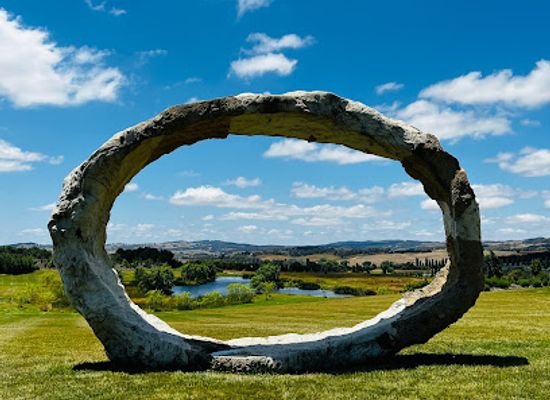 australia/central-west/landmark/mayfield-garden