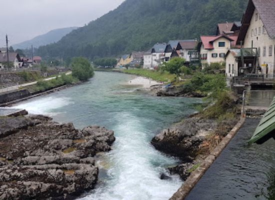austria/salzkammergut/landmark/wasserkreuzung