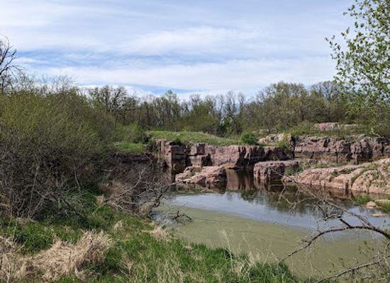 south-dakota/west-river/landmark/gitchie-manitou-state-preserve