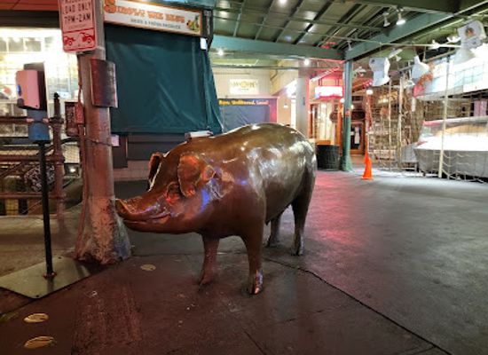washington/puget-sound/landmark/rachel-the-piggy-bank