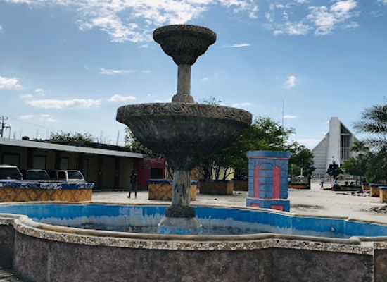 haiti/lac-azuei/landmark/place-d-armes-de-la-ville-des-gonaives