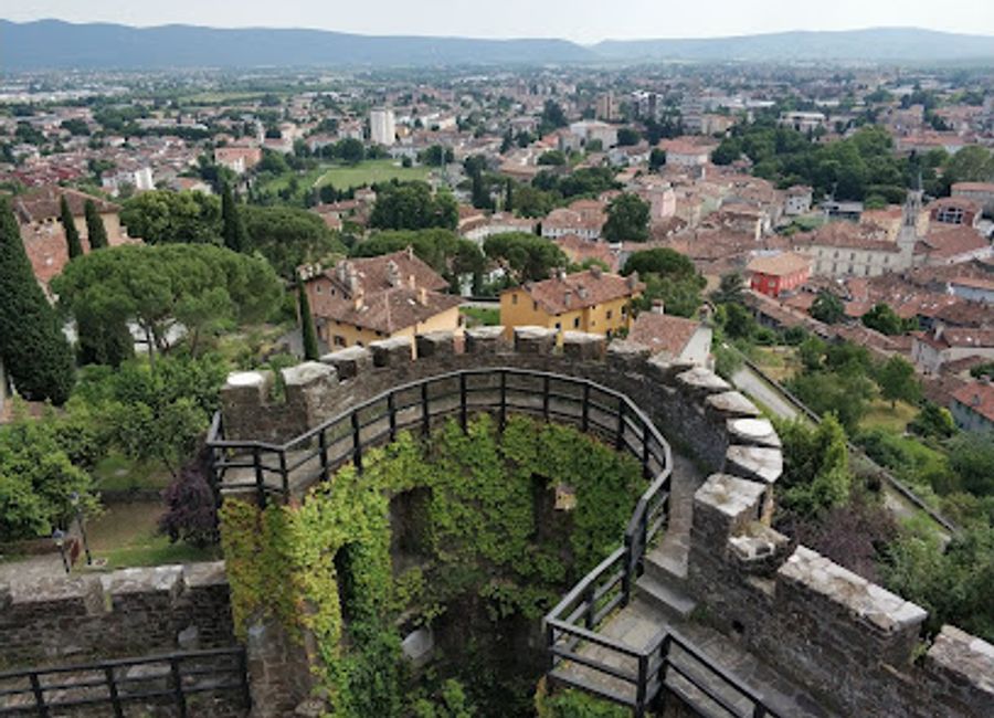 Discover the captivating beauty and rich history of Gorizia Castle, a stunning medieval fortress overlooking the picturesque landscapes of Gorizia, Italy.