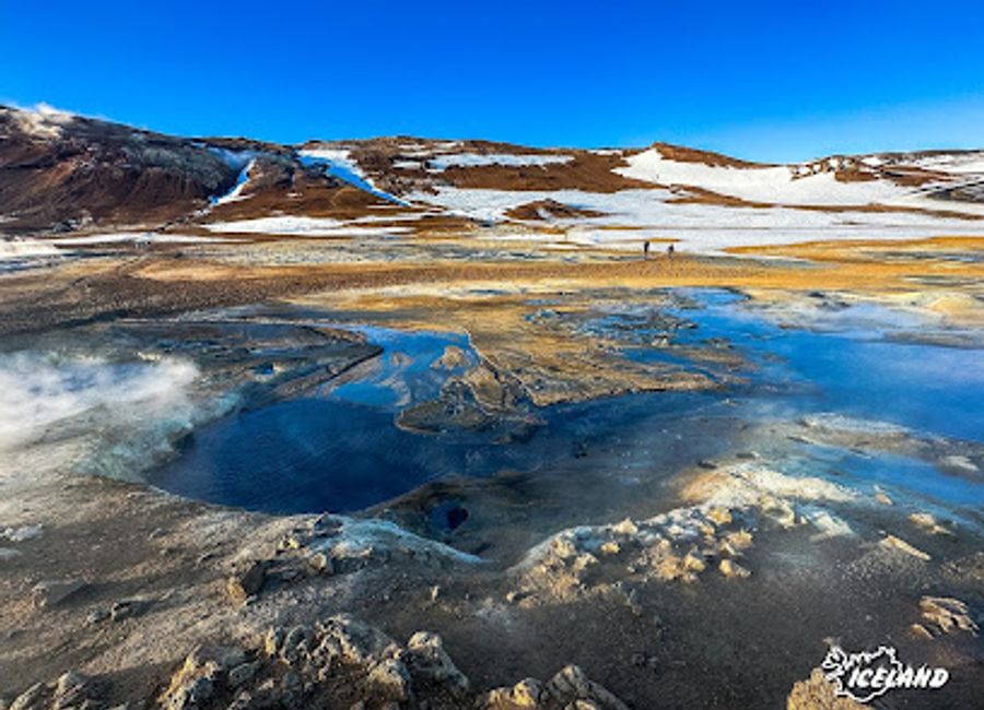Experience the breathtaking geothermal wonders of Myvatn Geothermal Area, a must-visit natural attraction in Iceland showcasing unique landscapes and vibrant activity.