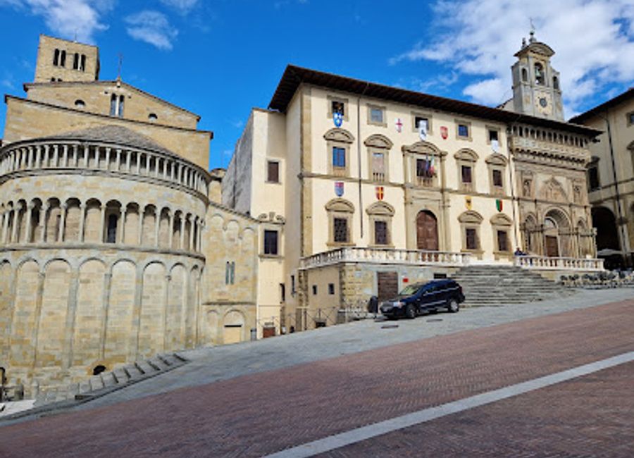 Explore the rich history and art at Palazzo della Fraternita dei Laici, a must-visit heritage museum in Arezzo, Tuscany, steeped in culture and beauty.