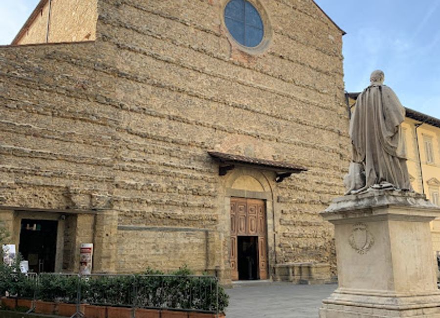 Explore the captivating Basilica di San Francesco in Arezzo, a stunning Gothic church filled with rich history, exquisite art, and serene beauty in the heart of Tuscany.