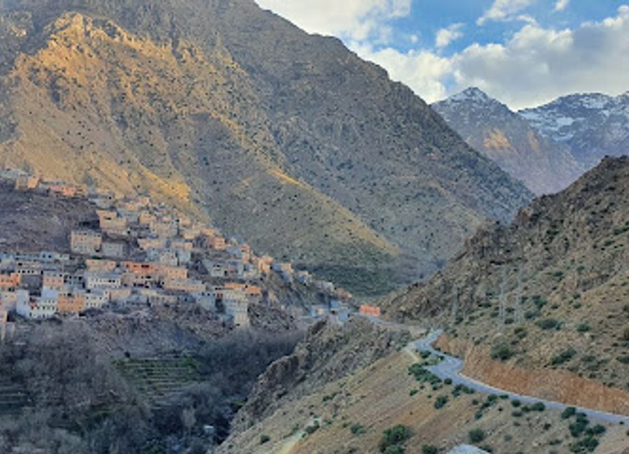 Embark on an unforgettable journey with Morocco Exposure, your premier tour operator for exploring the majestic landscapes and rich culture of Morocco.