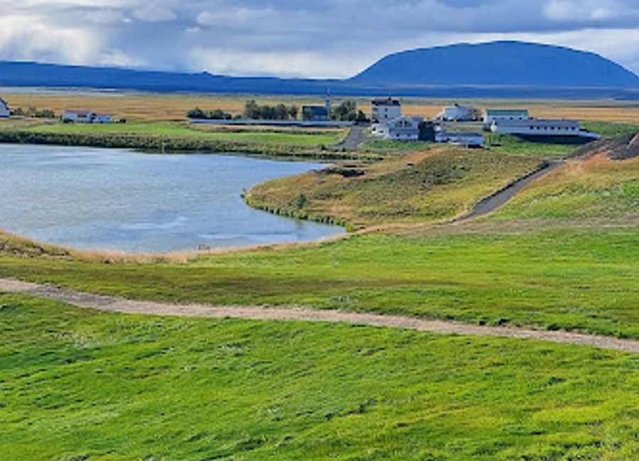 Explore the breathtaking pseudocraters of Skútustaðagígar, a mesmerizing geological wonder in Iceland's stunning landscapes, perfect for nature lovers.