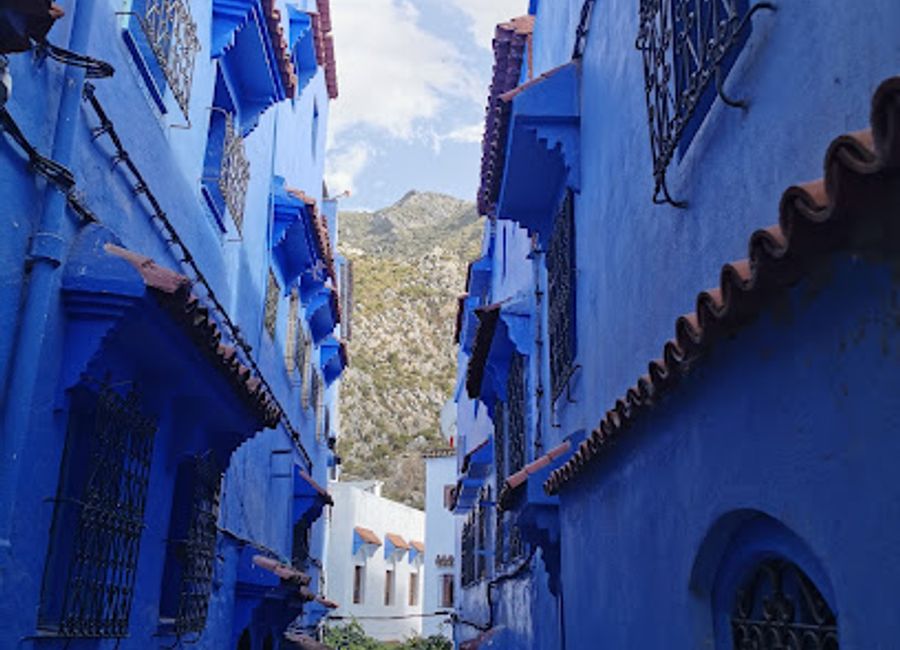 Discover the historical beauty of Bab el Mahrouk in Chefchaouen, where rich culture meets stunning architecture in the heart of Morocco.